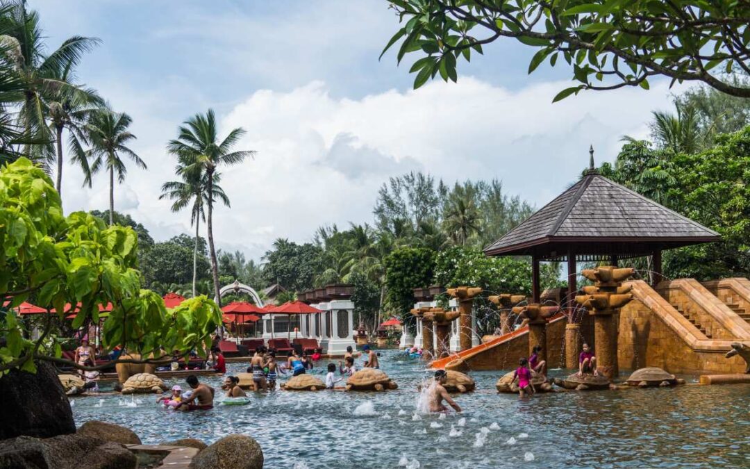 Moving trough: the everyday urban jungle of your city